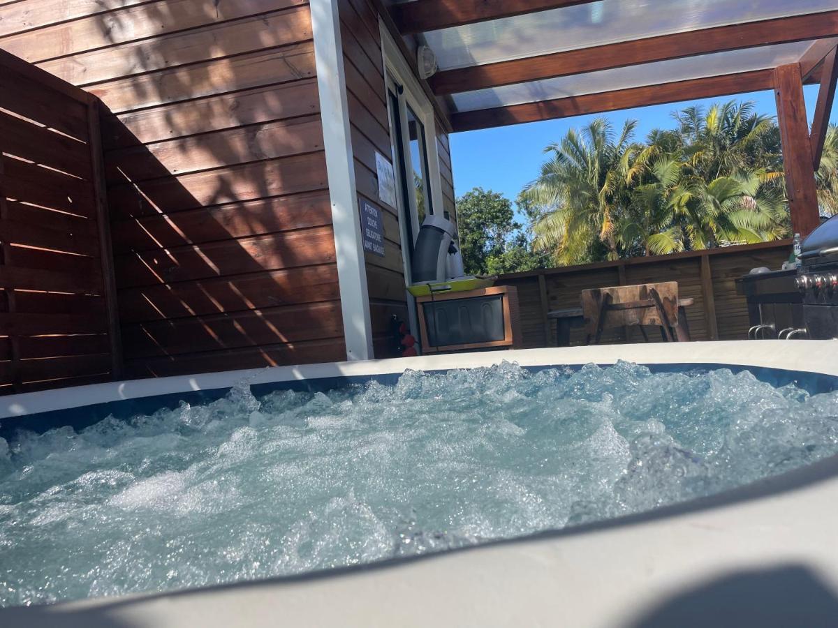 L'Escapade Creole Jacuzzi Privatif Bungalow Bananier Saint-Joseph Exterior photo